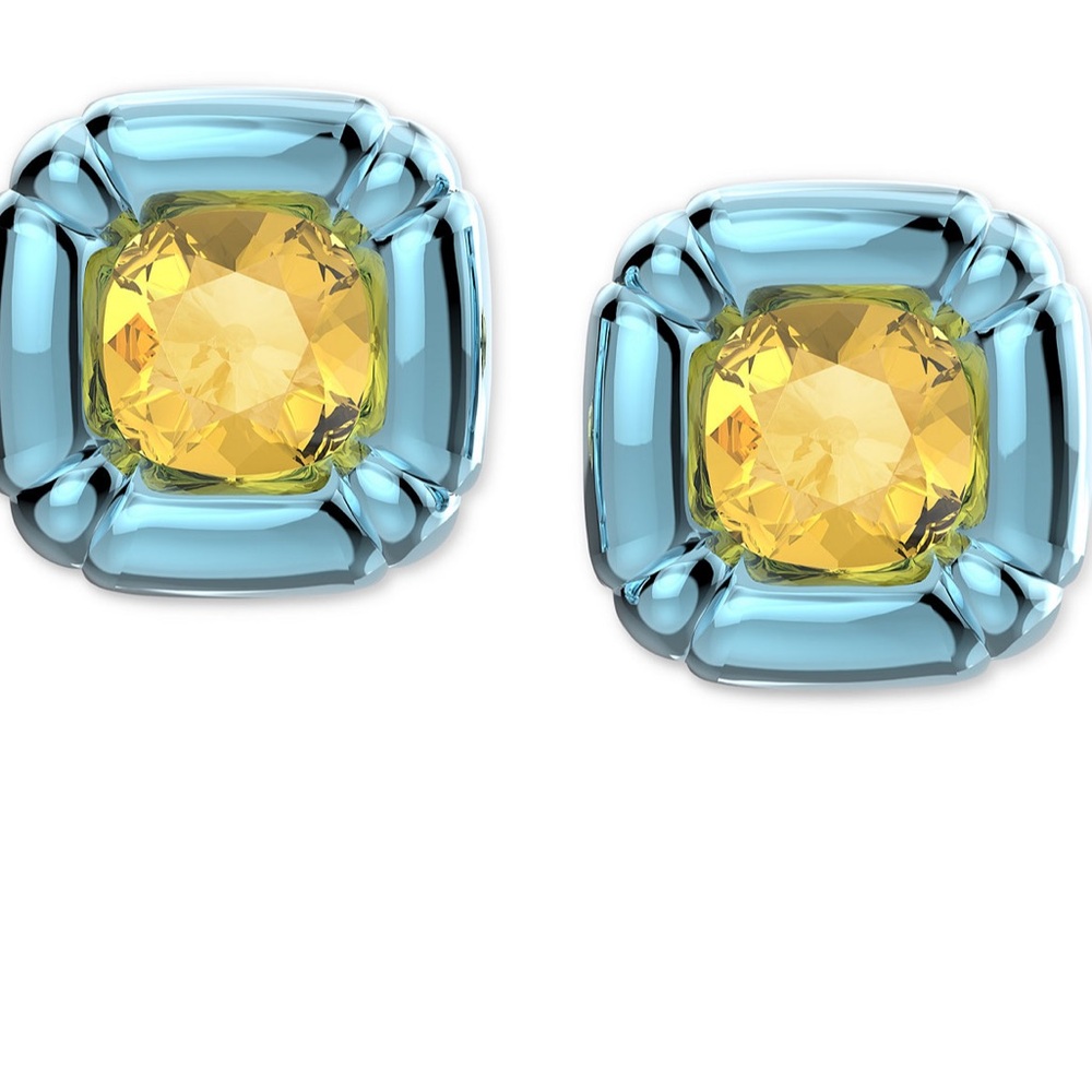 New Swarovski Dulcis Stud Earrings Cushion cut